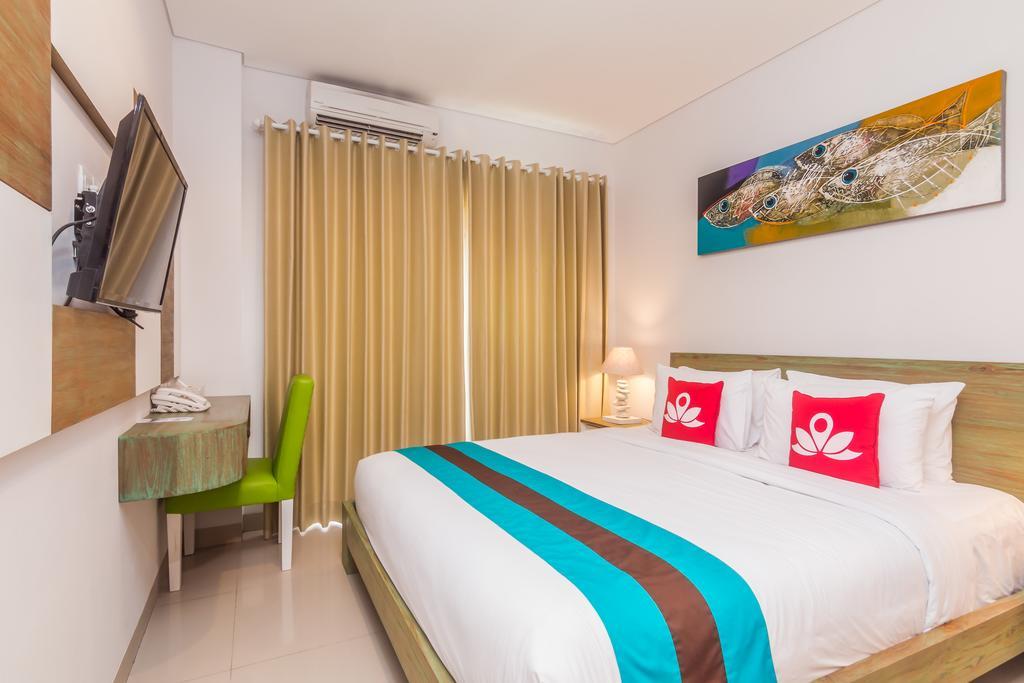 Zen Rooms Seminyak Kayu Jati Εξωτερικό φωτογραφία
