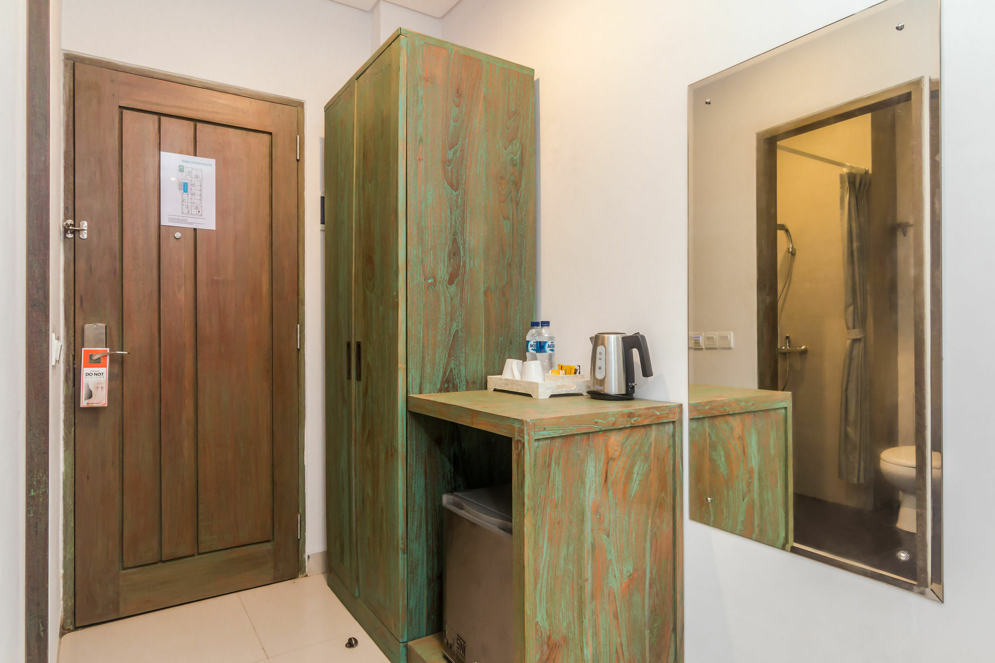 Zen Rooms Seminyak Kayu Jati Εξωτερικό φωτογραφία